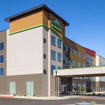 Hotel Wingate By Wyndham Kingman Extérieur photo
