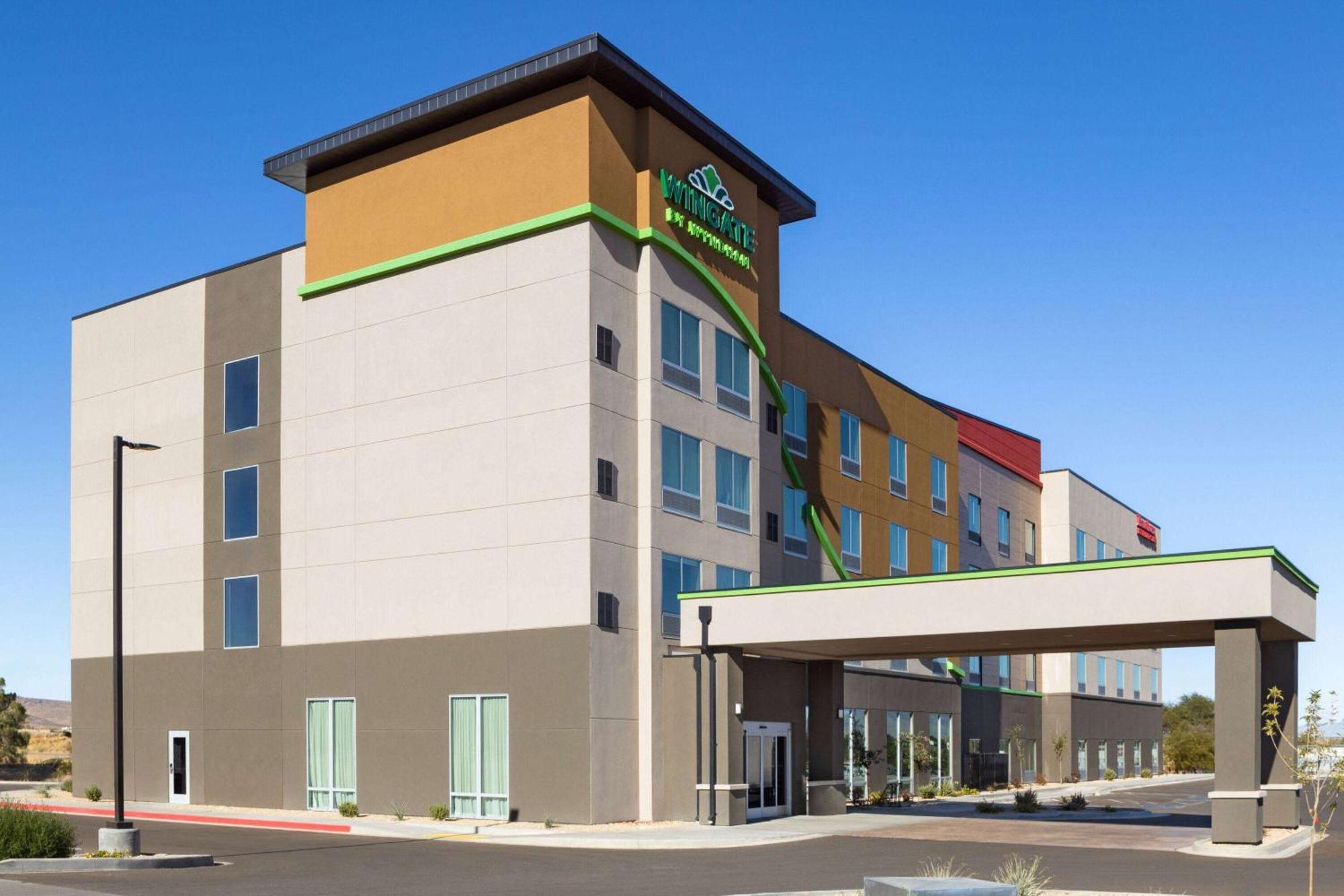 Hotel Wingate By Wyndham Kingman Extérieur photo